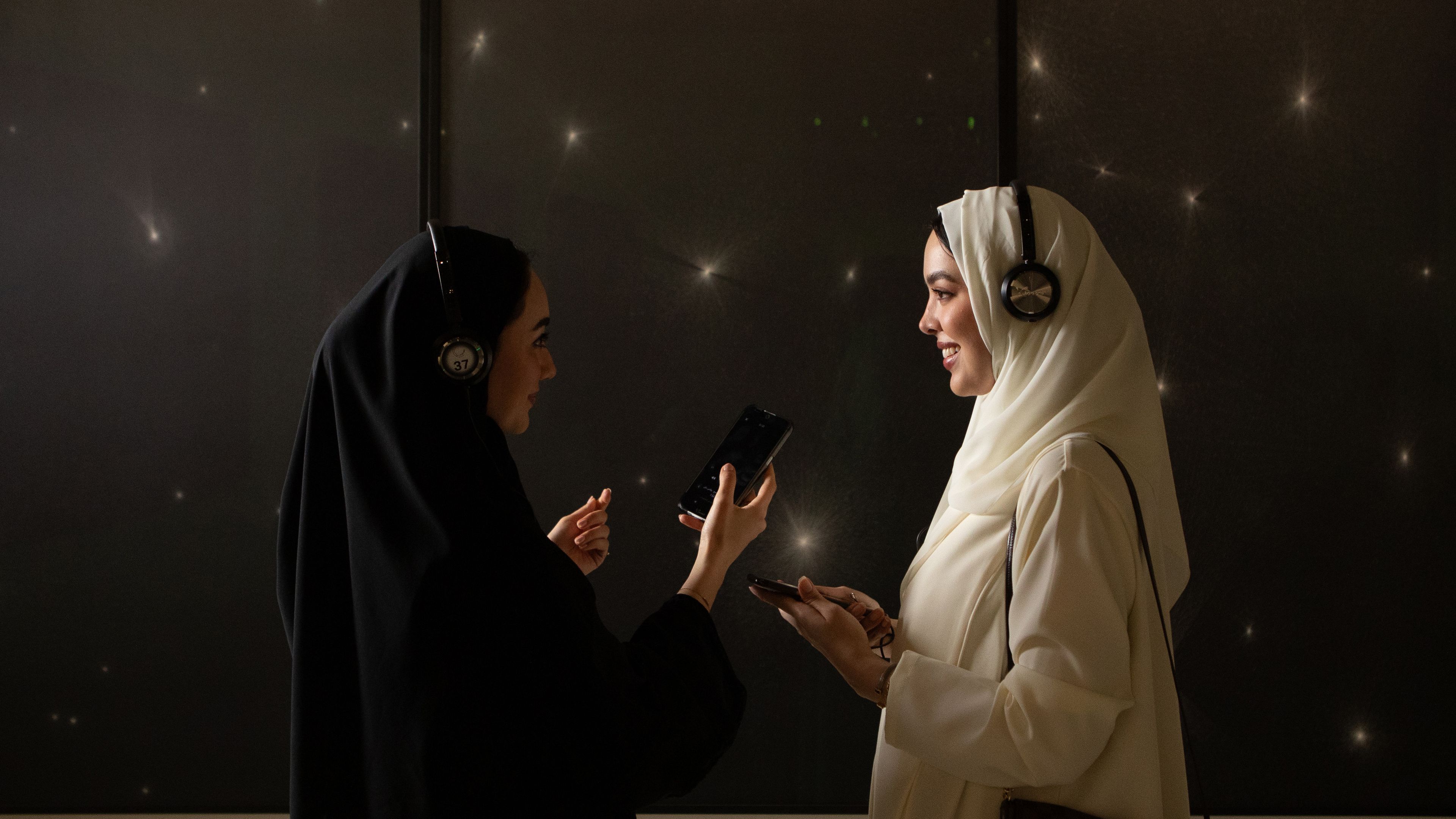 An immersive journey in the night