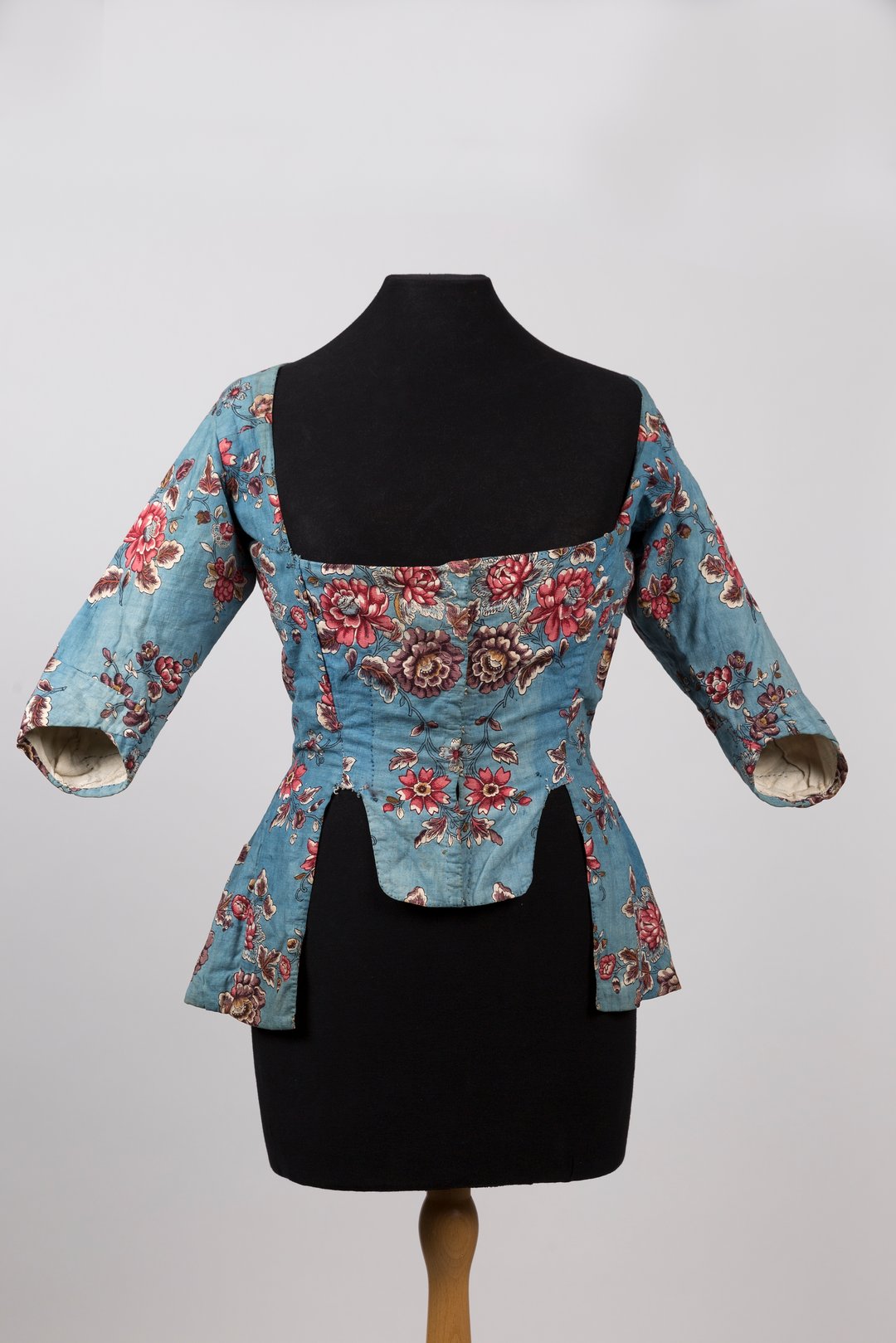 Blauw jasje uit tweede helft 18e eeuw