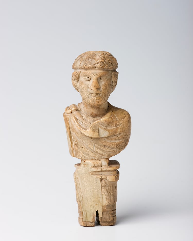 Romeinse man in ivoor