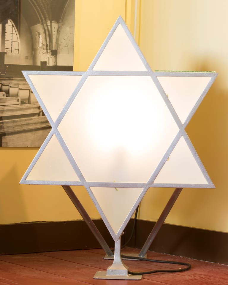 De omzwerving van het Eeuwig Licht