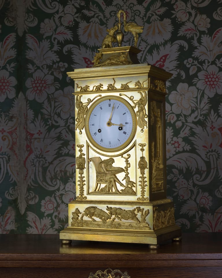 Een pendule met fabels