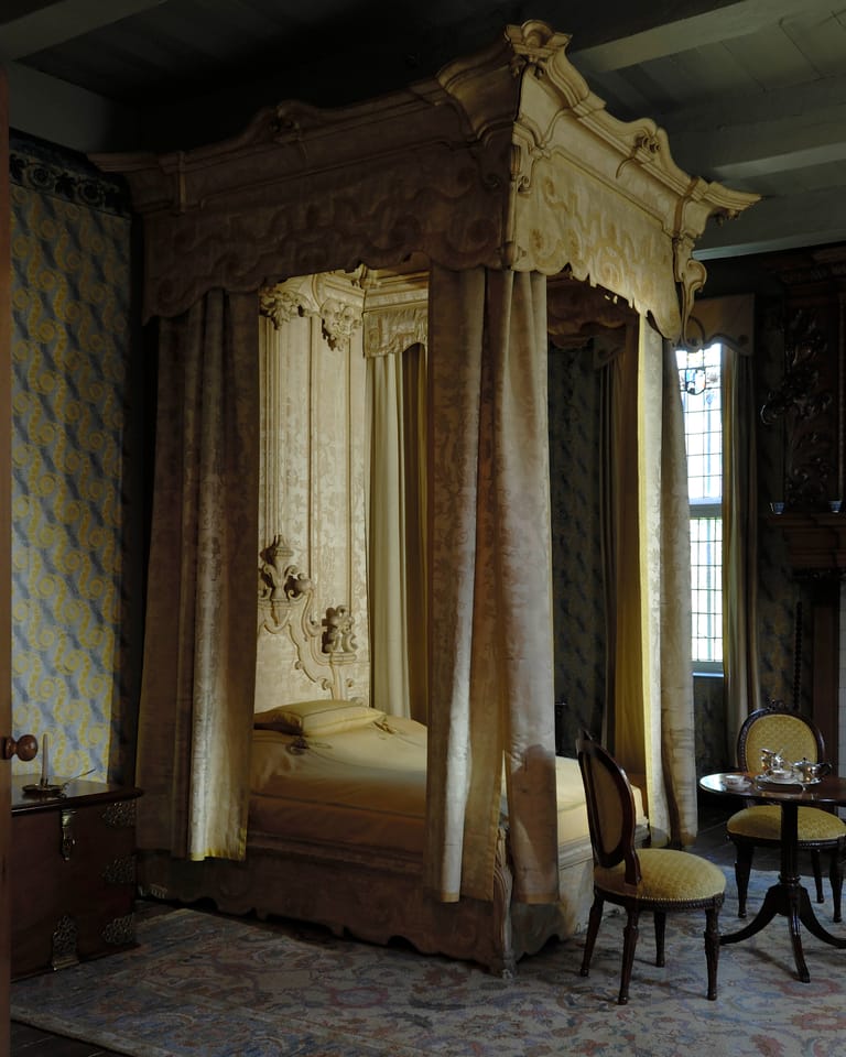 Praalbed met paardenhaar